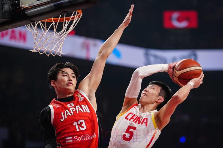 LOL全球总决赛游戏中心
